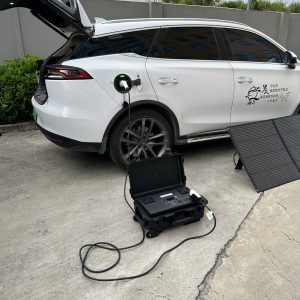 ZY-G2000 Off-Grid 2248wh Waterproof Trolley Suitcase Mobile EV Charger