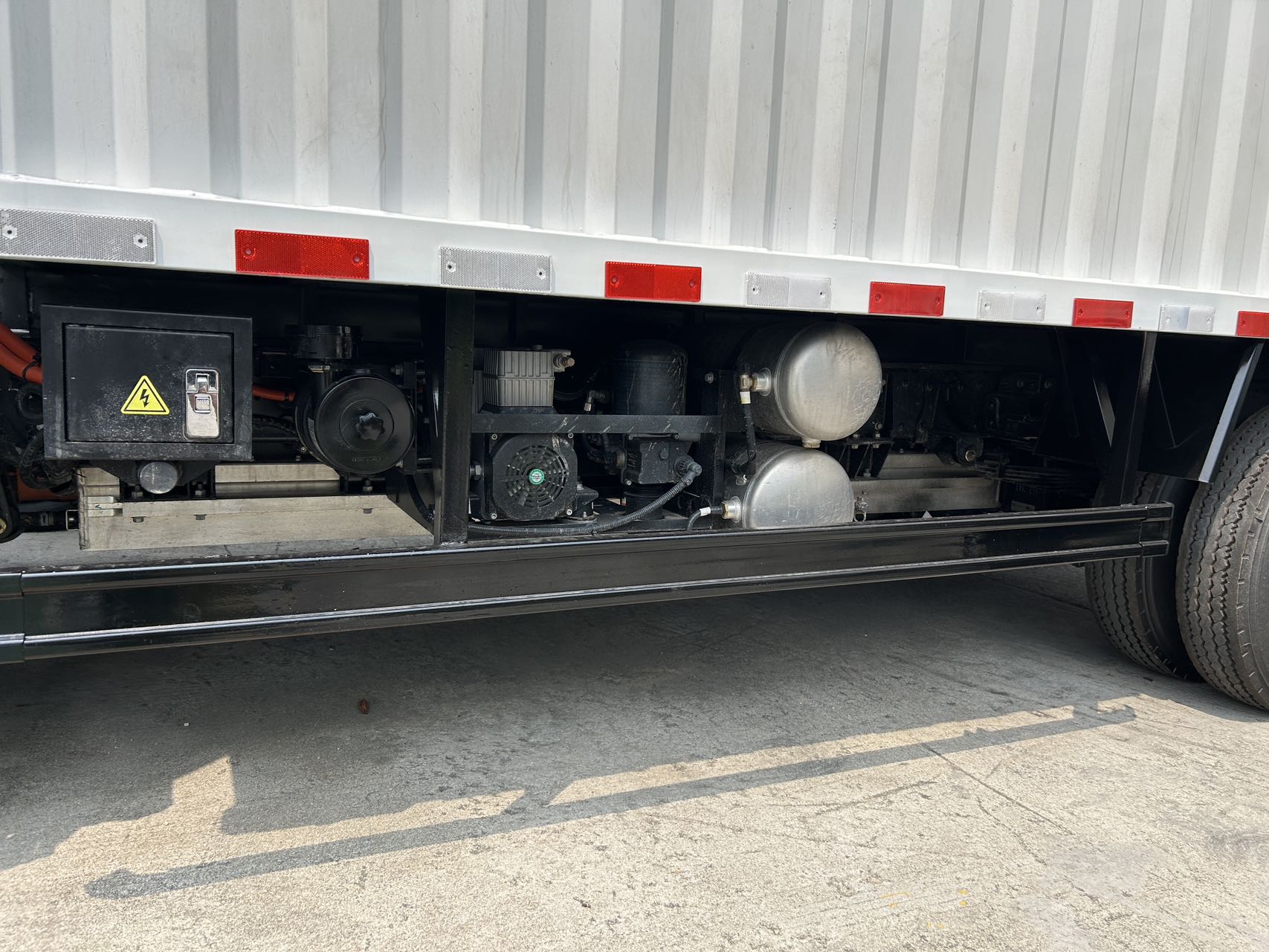 FOTON AUMARK ES Light-Duty Electric Truck 🚚⚡ - Image 5