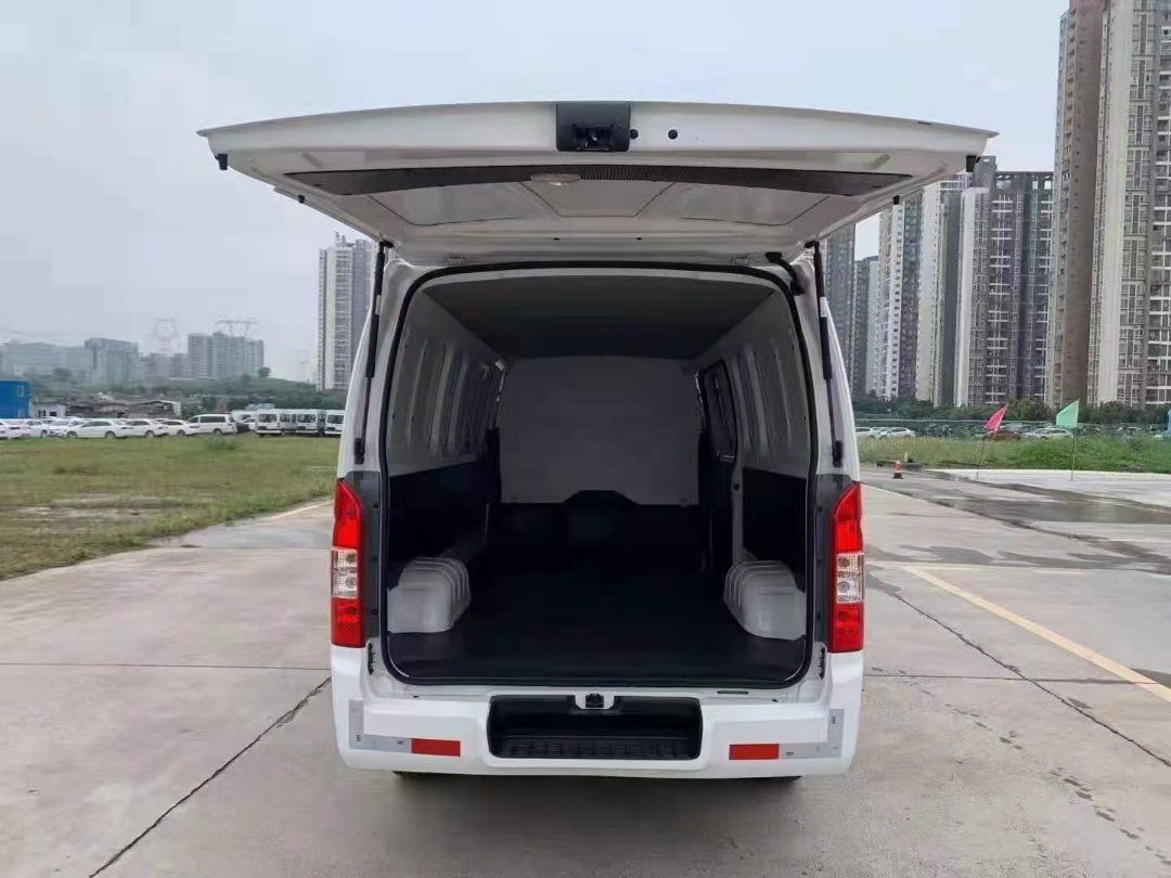 FOTON VIEW G7 2/5/12-Seater EV Passenger & Cargo Van LHD/RHD 🚐⚡ - Image 5