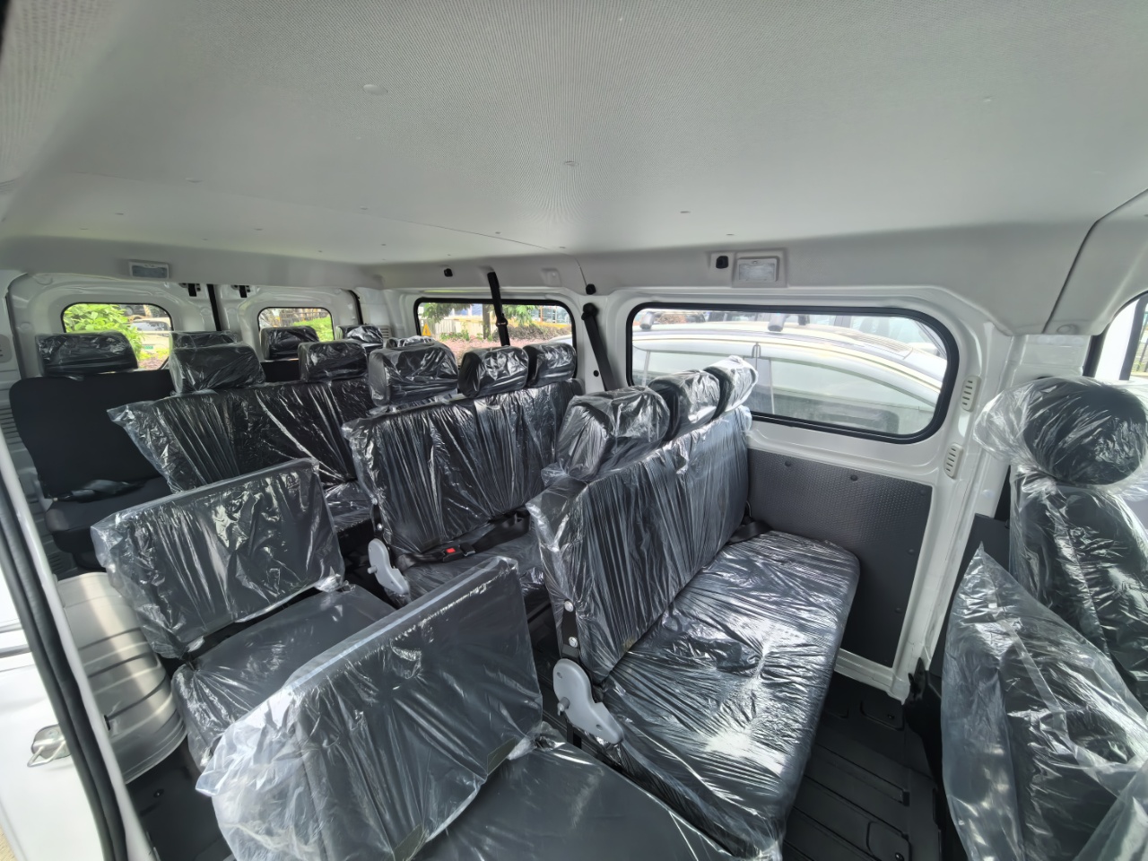 FOTON VIEW U8 19-Seater EV Passenger Van 🚐⚡ - Image 8