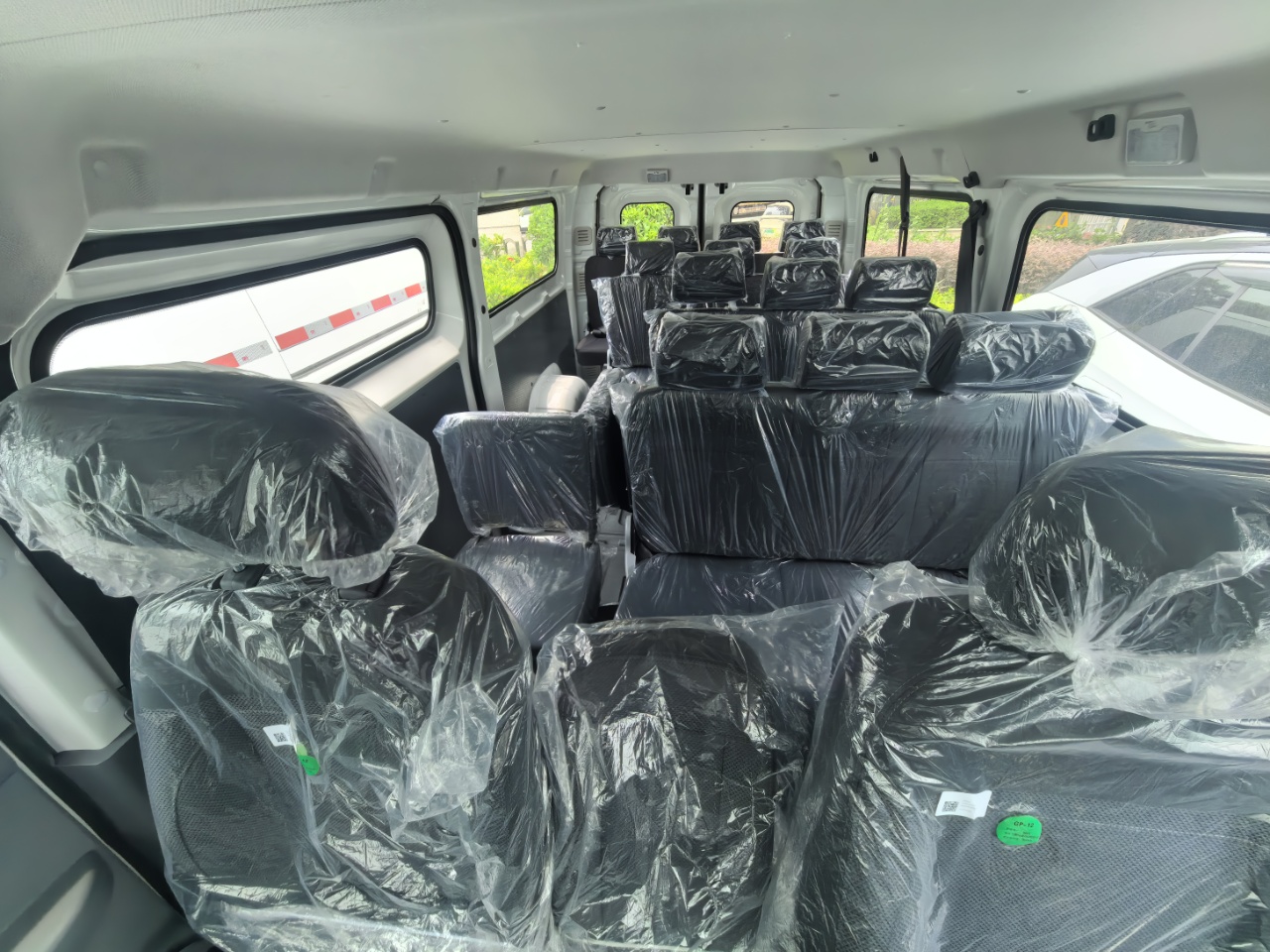 FOTON VIEW U8 19-Seater EV Passenger Van 🚐⚡ - Image 9