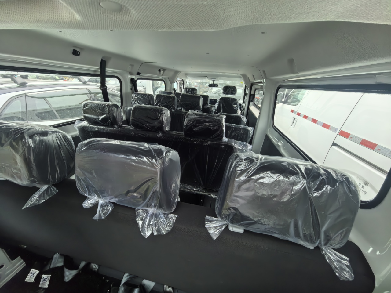 FOTON VIEW U8 19-Seater EV Passenger Van 🚐⚡ - Image 10